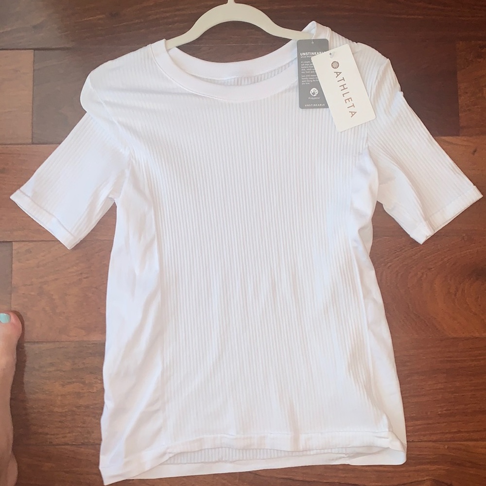 Athletea renew ribbed Tee - new with tags